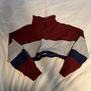 Striped crop sweatshirt shirt, size large